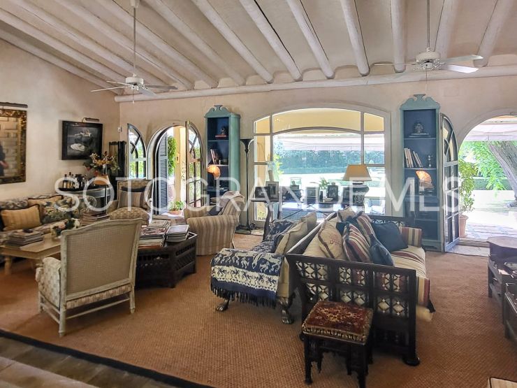 Comprar villa en Sotogrande Alto | James Stewart - Savills Sotogrande
