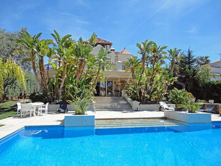 Villa with 4 bedrooms for sale in Las Chapas, Marbella East | Kristina Szekely International Realty