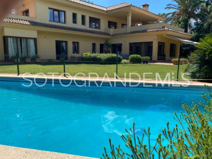 Villa en venta en Sotogrande Alto | Kristina Szekely International Realty