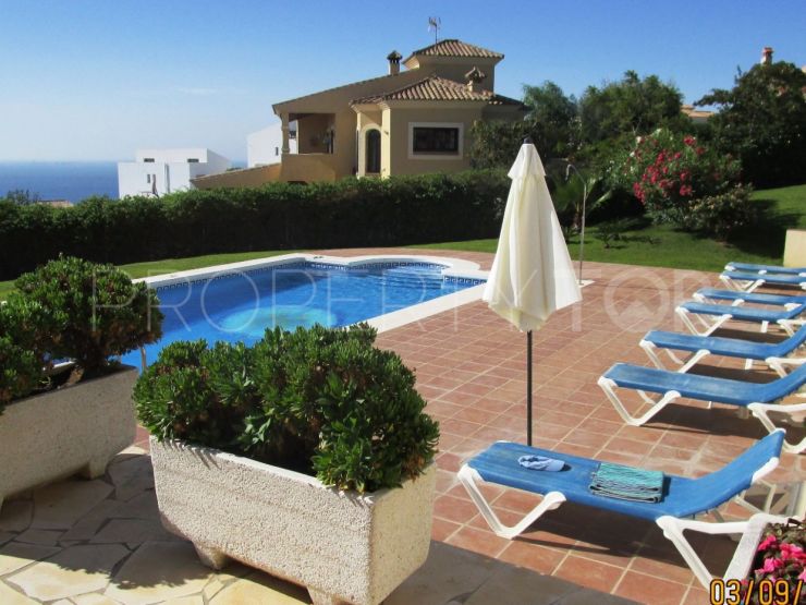 Villa for sale in Alcaidesa Alta | KS Sotheby's International Realty