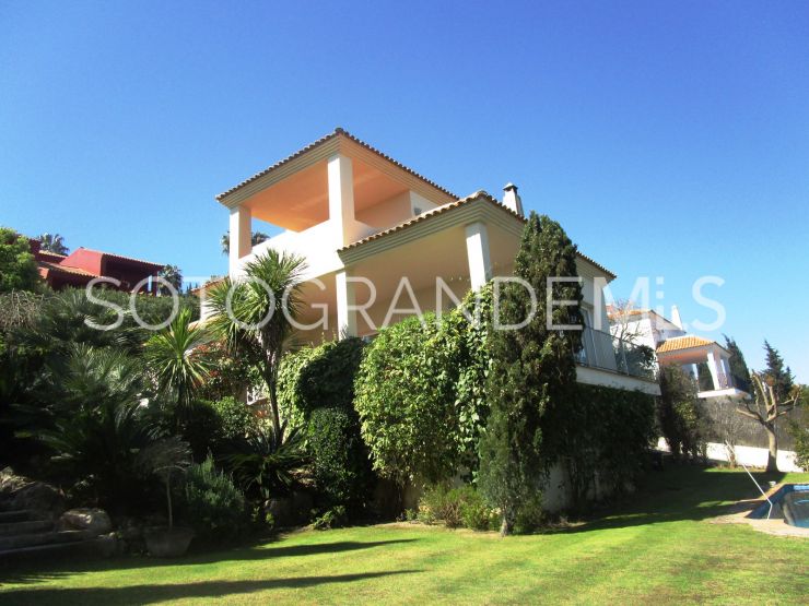 Villa en venta con 5 dormitorios en Sotogrande Alto | Kristina Szekely International Realty