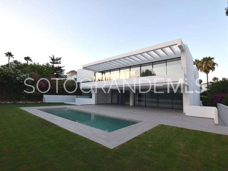 Sotogrande Alto, villa en venta | Kristina Szekely International Realty