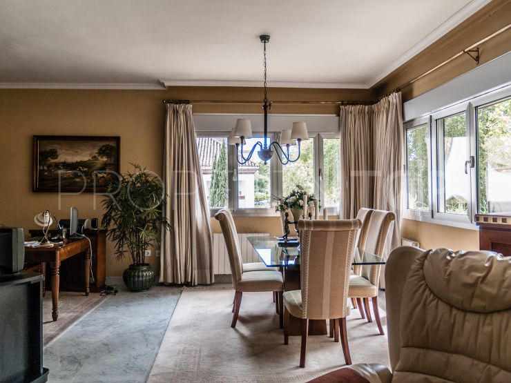 Apartment for sale in La Palmera - Los Bermejales with 4 bedrooms | Gilmar Sevilla