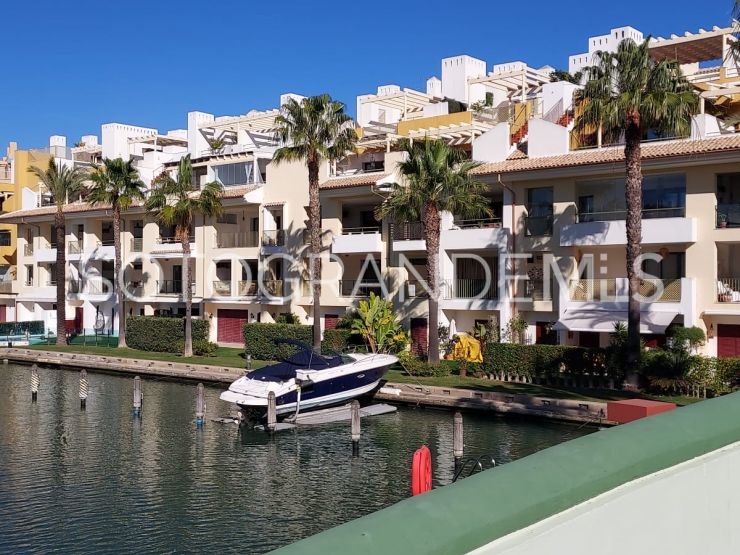 Ribera de Alboaire, Marina de Sotogrande, apartamento en venta | Sotobeach Real Estate