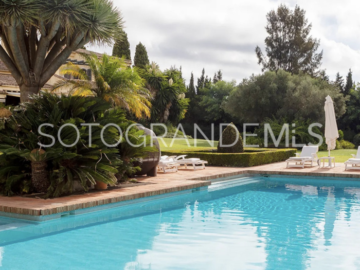 Se vende villa en Zona E de 9 dormitorios | Open Frontiers