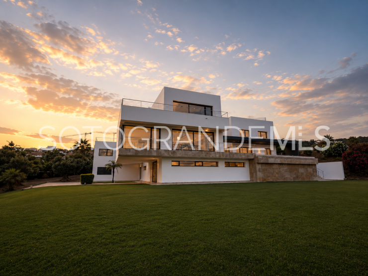 Villa with 6 bedrooms for sale in La Reserva, Sotogrande | Open Frontiers