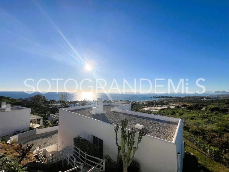 Torreguadiaro 5 bedrooms villa | Open Frontiers