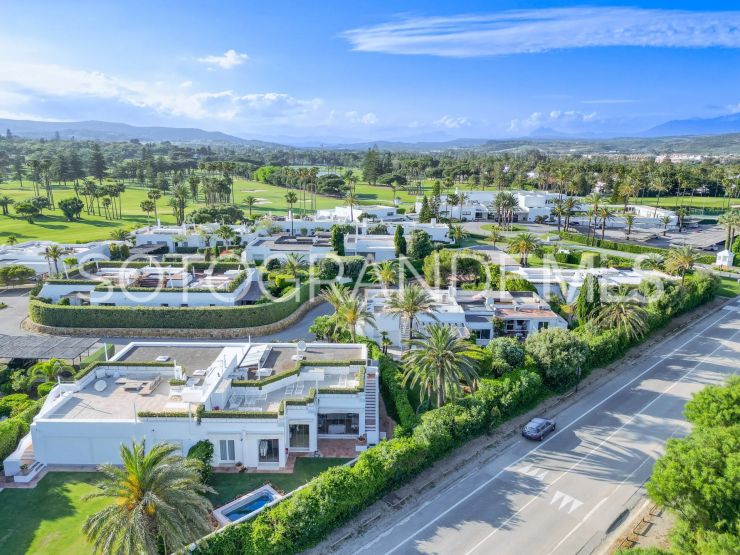Kings & Queens plot for sale | Open Frontiers