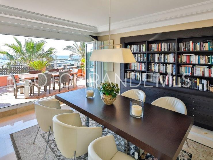 Ático en venta en Ribera del Obispo, Marina de Sotogrande | Open Frontiers
