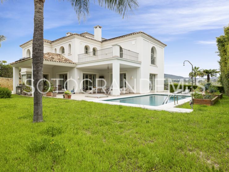 Se vende villa de 5 dormitorios en Zona F | MarSotogrande