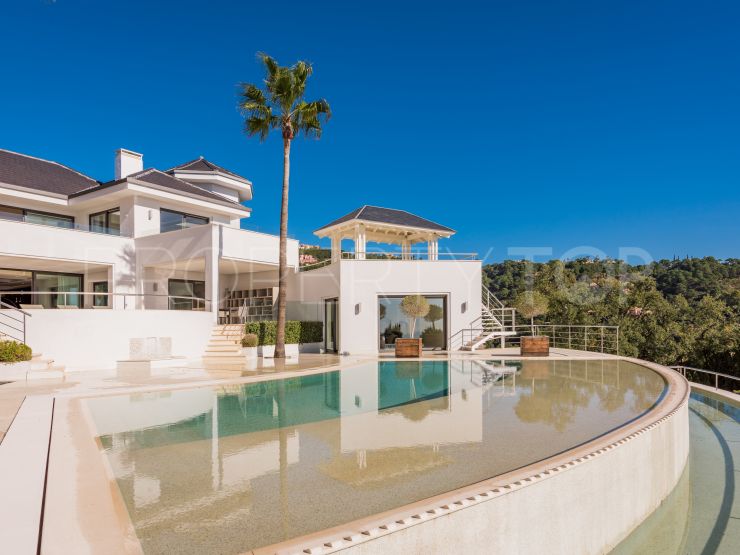 Villa for sale in La Zagaleta with 5 bedrooms | Pure Living Properties