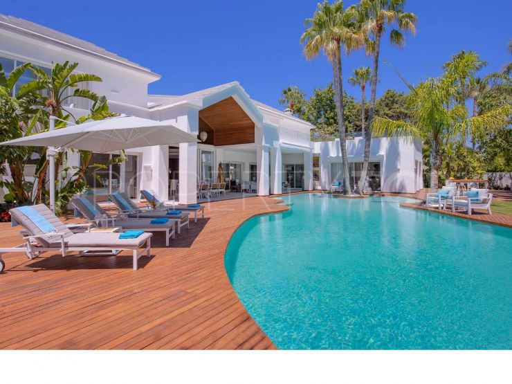 6 bedrooms Guadalmina Baja villa for sale | Pure Living Properties