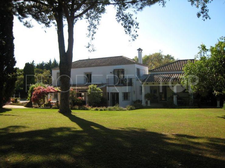 Villa for sale in Sotogrande Costa | Peninsula Properties