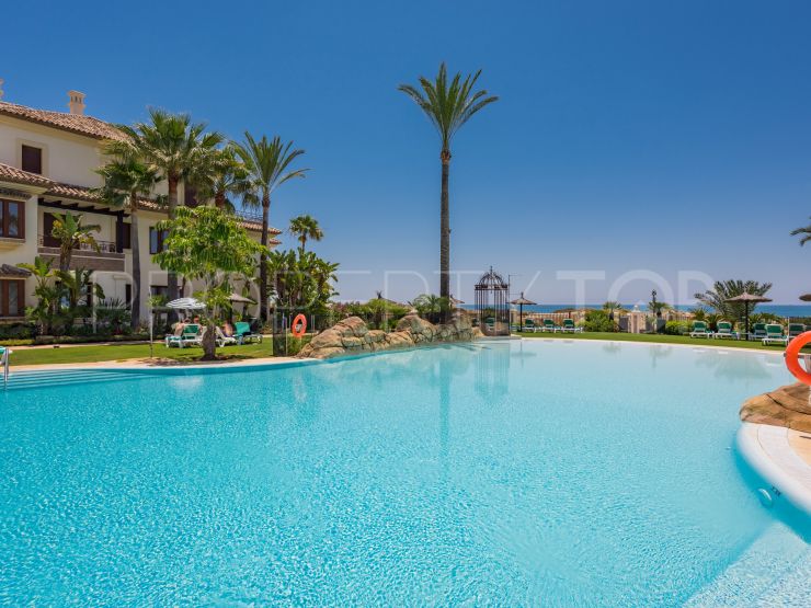 For sale apartment in Los Monteros Playa with 3 bedrooms | DM Properties