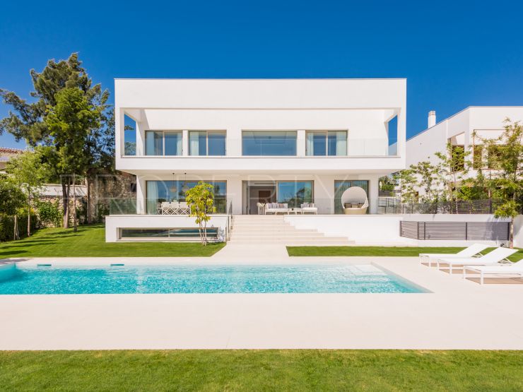 Casasola villa with 5 bedrooms | DM Properties