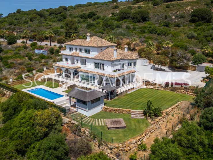 Villa de 5 dormitorios en venta en La Reserva, Sotogrande | John Medina Real Estate