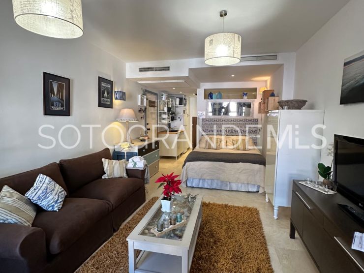 Buy studio in Sotogrande Puerto Deportivo | John Medina Real Estate