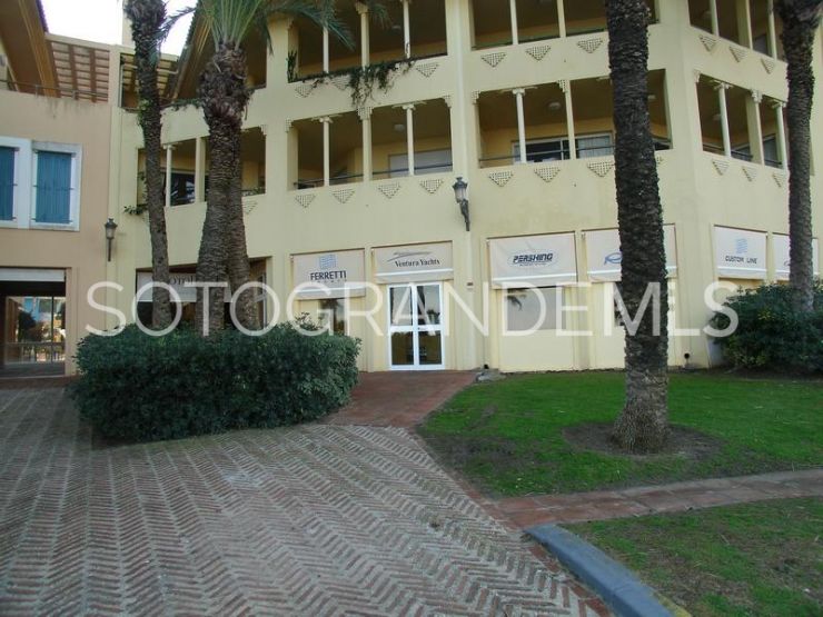 Commercial premises in Sotogrande Marina for sale | John Medina Real Estate