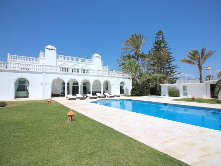 9 bedrooms Casasola villa for sale | Crown Estates Marbella