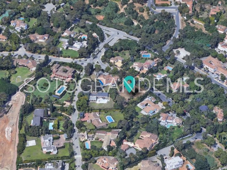 Kings & Queens plot for sale | BM Property Consultants