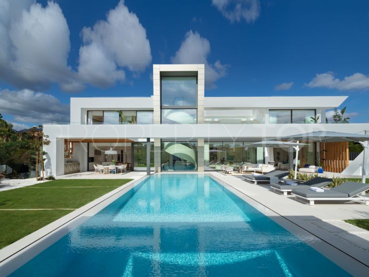 Villa en venta en Marbella Este | Bemont Marbella