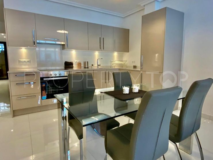 Buy La Maestranza apartment with 3 bedrooms | Villa Noble