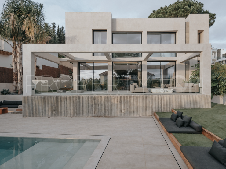 Villa with 3 bedrooms for sale in Nueva Andalucia, Marbella | Villa Noble