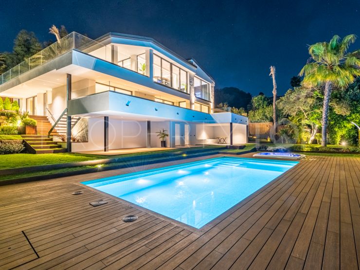 Villa en venta de 4 dormitorios en Marbella Este | Luxury Villa Sales