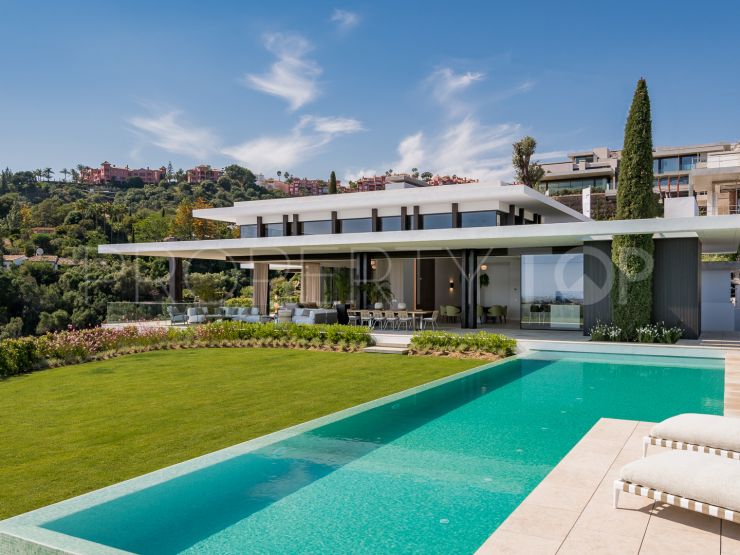 Buy Benahavis villa with 6 bedrooms | Luxury Villa Sales