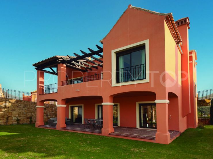 3 bedrooms Estepona villa for sale | Luxury Villa Sales