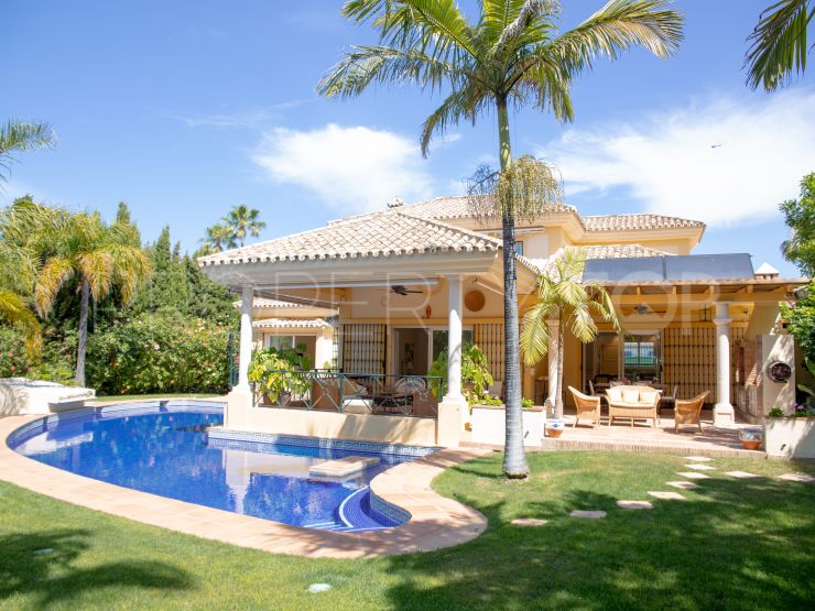 For sale 5 bedrooms villa in Casasola, Estepona | Arias-Camisón Properties