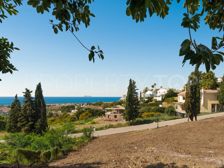For sale plot in Paraiso Alto, Benahavis | Inmobiliaria Luz