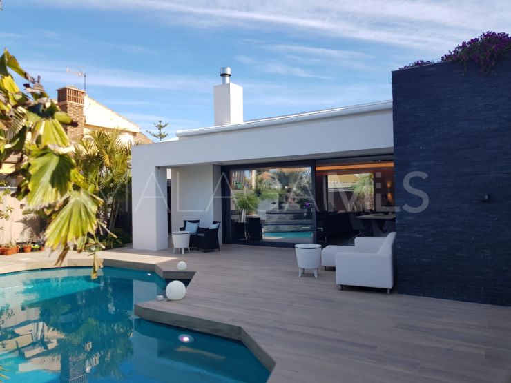 4 bedrooms Las Chapas villa for sale | Inmobiliaria Luz