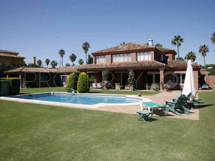 Villa for sale in Sotogrande Costa with 6 bedrooms | SotoEstates