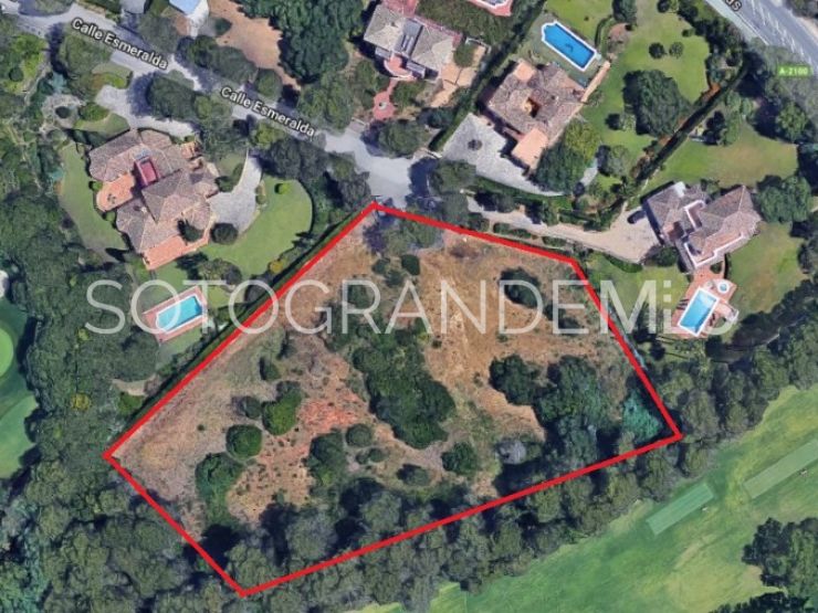 For sale plot in Valderrama Golf, Sotogrande Alto | Holmes Property Sales