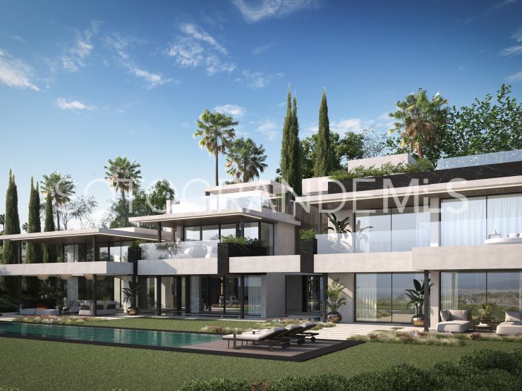 For sale villa in Kings & Queens, Sotogrande Costa | Consuelo Silva Real Estate