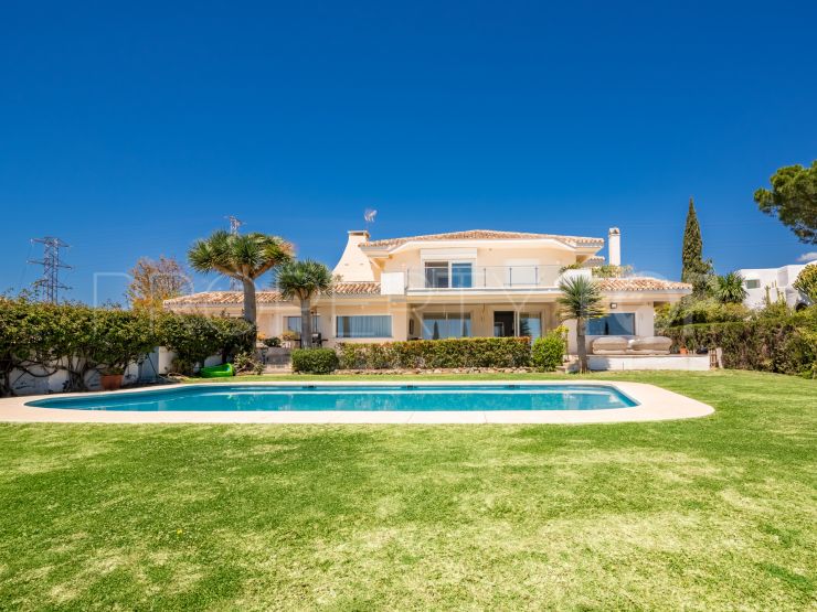 Villa for sale in Paraiso Alto with 11 bedrooms | Panorama