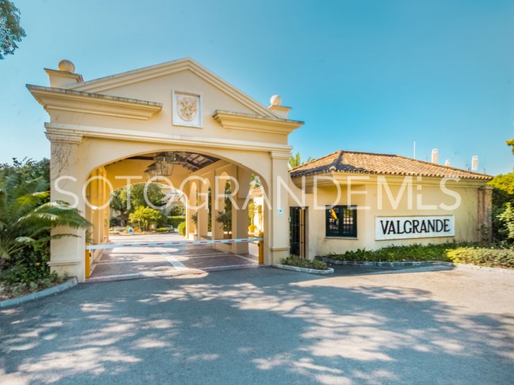 For sale apartment with 2 bedrooms in Valgrande, Sotogrande Alto | Teseo Estate