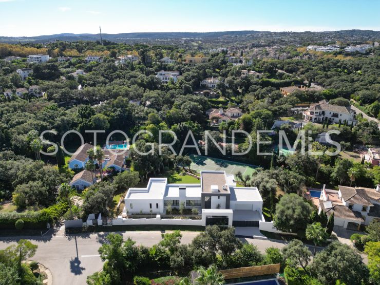 For sale villa with 7 bedrooms in Zona C, Sotogrande Alto | Teseo Estate