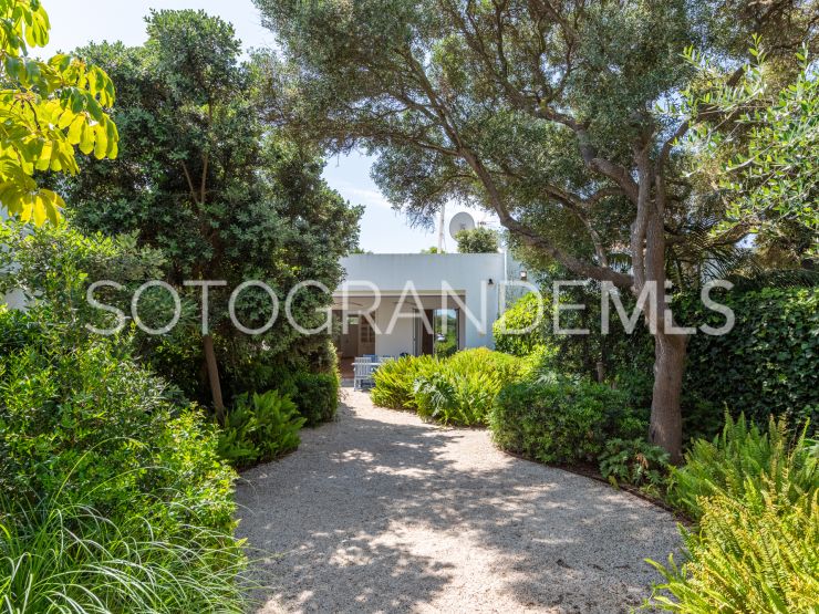 Sotogrande Costa, adosado en venta | Teseo Estate