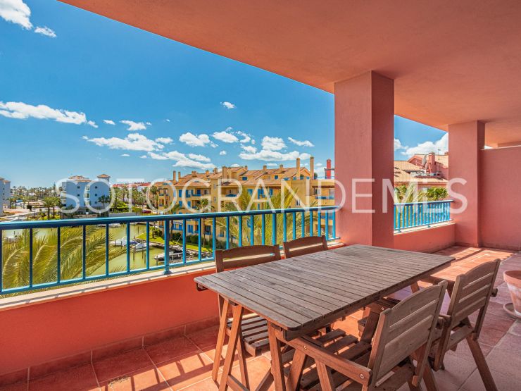 Apartment for sale in Guadalmarina, Sotogrande Marina | Teseo Estate