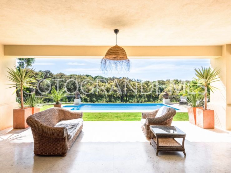 Se vende villa con 5 dormitorios en Los Altos de Valderrama, Sotogrande Alto | Teseo Estate