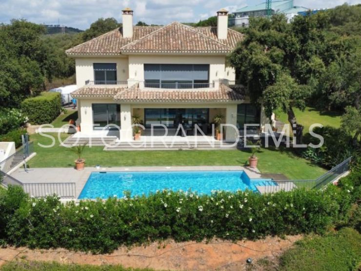 Los Altos de Valderrama 5 bedrooms villa for sale | Teseo Estate