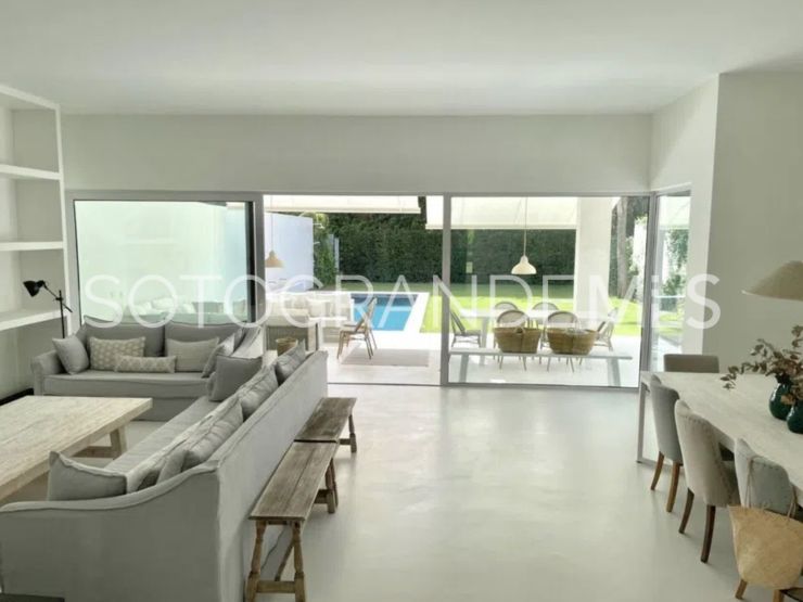 Polo Gardens, Sotogrande Costa, adosado con 5 dormitorios | Teseo Estate