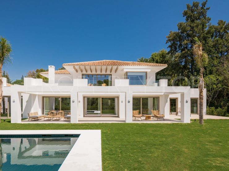 For sale 5 bedrooms villa in El Paraiso, Estepona | Nordica Sales & Rentals