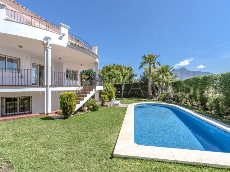 Buy villa with 5 bedrooms in La Reserva de la Quinta, Benahavis | Nordica Sales & Rentals