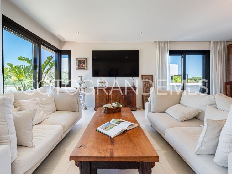 Hacienda de Valderrama 2 bedrooms duplex penthouse for sale | Noll Sotogrande