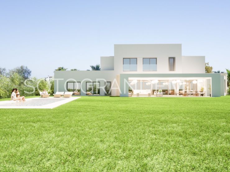 Se vende villa de 6 dormitorios en Zona B, Sotogrande Costa | Noll Sotogrande