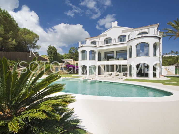 Comprar villa de 7 dormitorios en Zona G, Sotogrande Alto | Noll Sotogrande