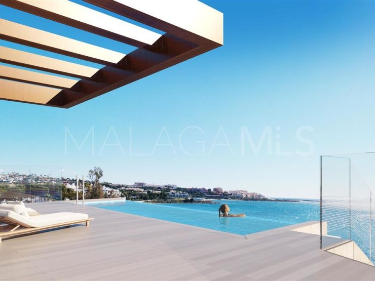 Buy penthouse with 3 bedrooms in Estepona | Cloud Nine Prestige